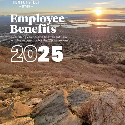 landscape picture overseeing Centerville city with the Great Salt Lake in the background